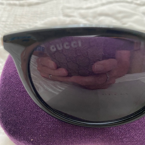 Gucci Sunglasses - Picture 7 of 7